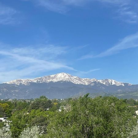 Hyatt Place Colorado Springs Garden Of The Gods Extérieur photo